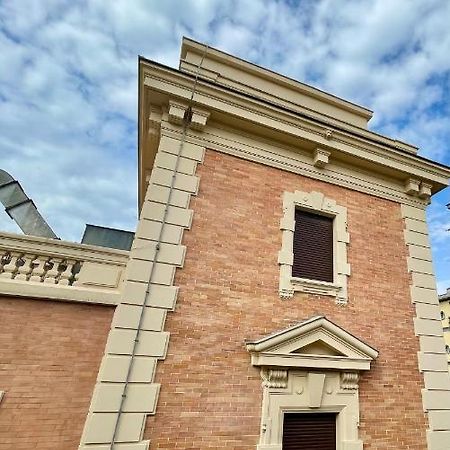 Central Palace Salerno Ngoại thất bức ảnh