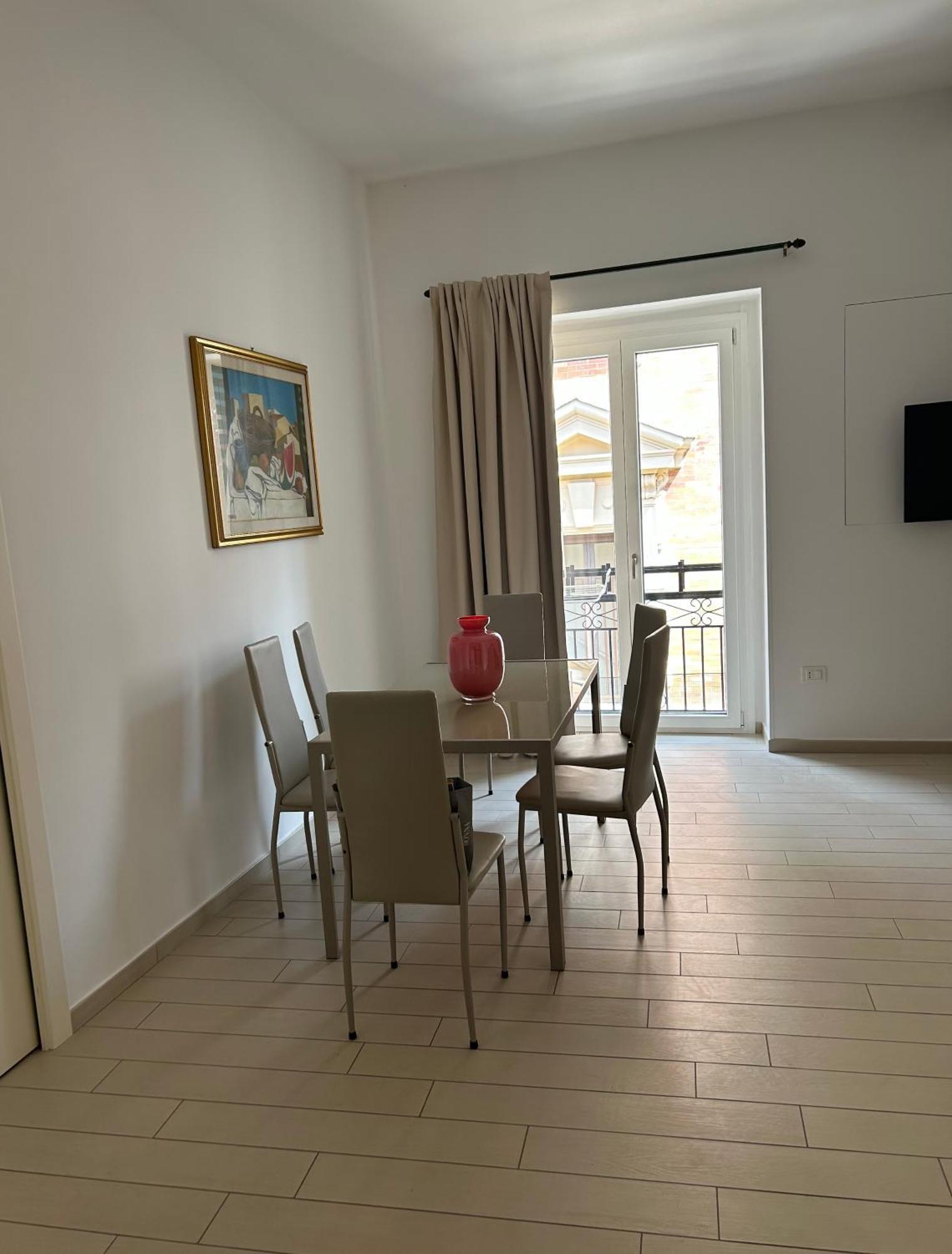 Central Palace Salerno Ngoại thất bức ảnh